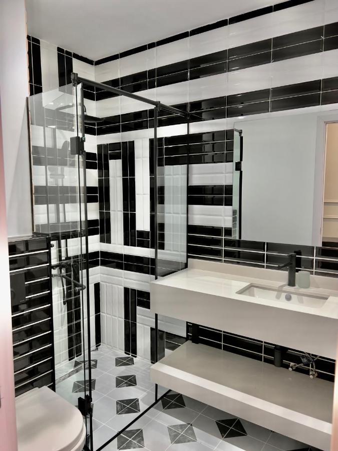 Kinotel Batumi Zewnętrze zdjęcie